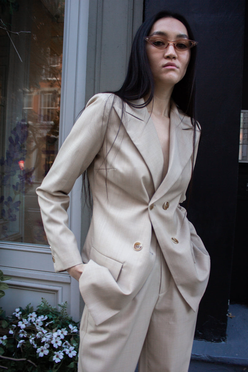 Louise - Classy Blazer in Beige