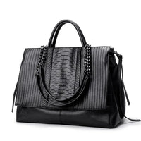 High Quality Sexy Boa Pattern Embossed Leather Lady Shoulder Crossbody Handbags Designer Women Messenger Totes Bag New