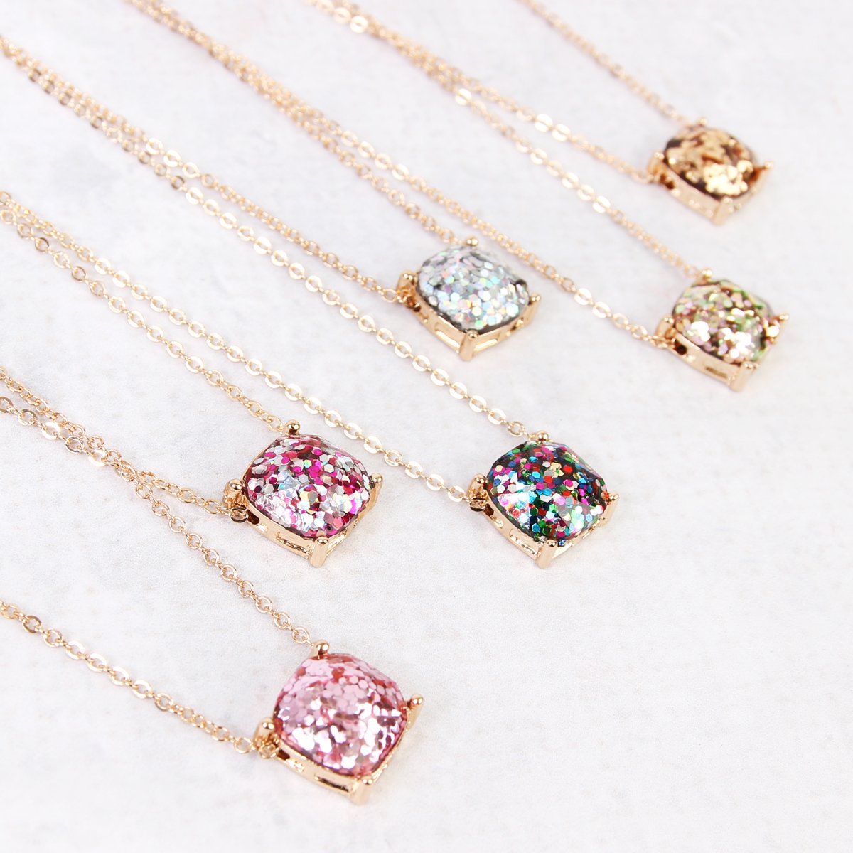 Cushion Glitter Necklace