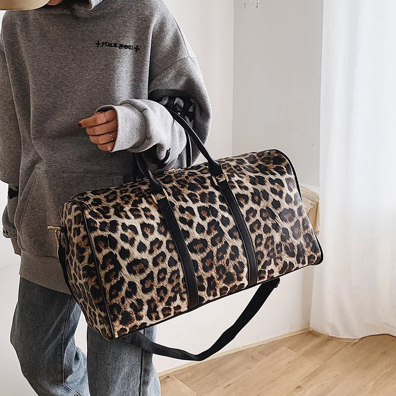 Leopard Printing PU Leather Big Weekend Duffle Bag (Black, Brown)