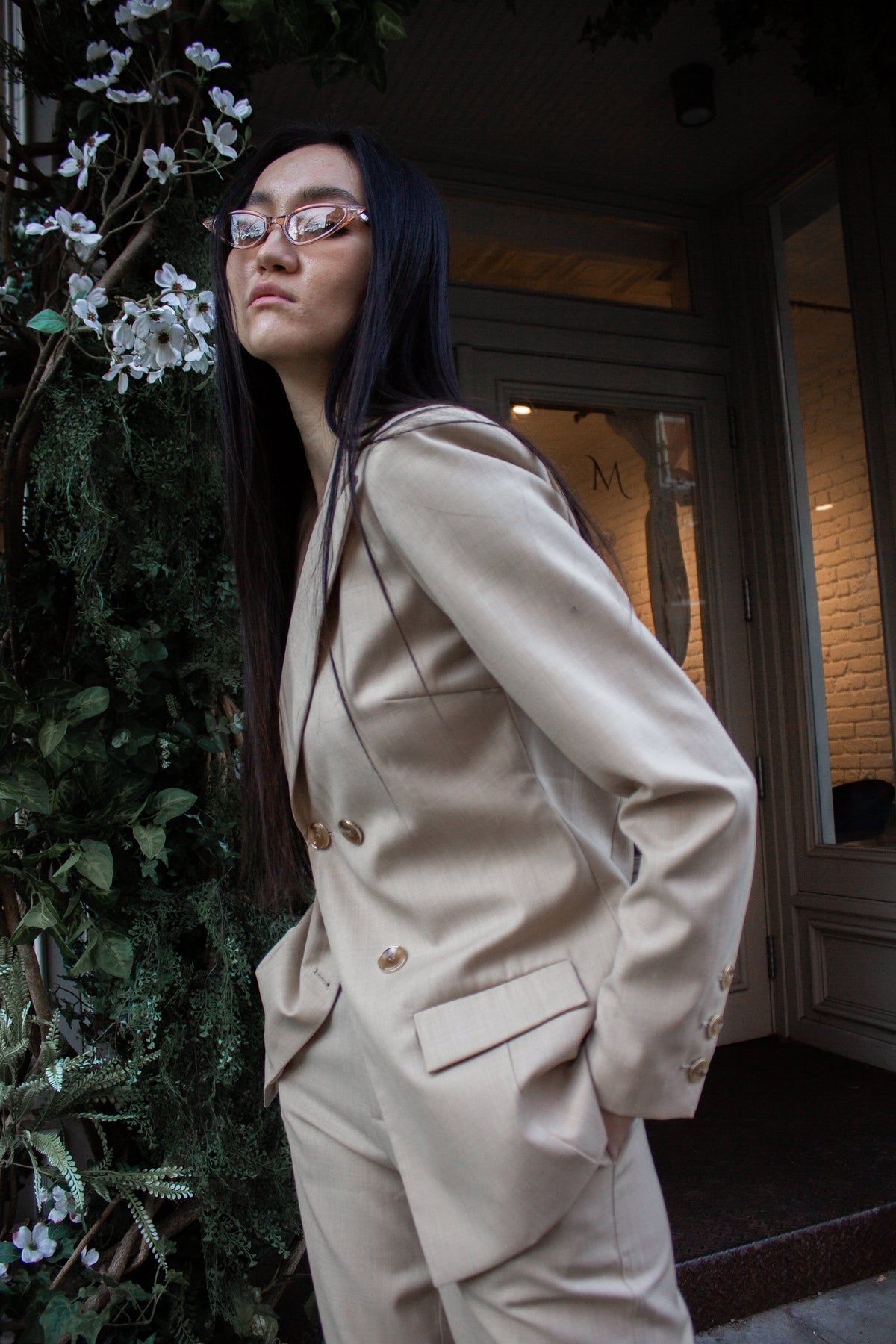 Louise - Classy Blazer in Beige