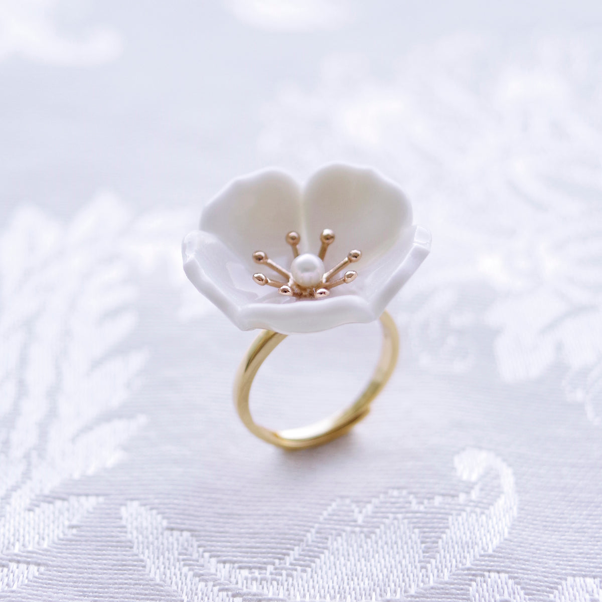 Snow-White Porcelain Plum Blossom Ring